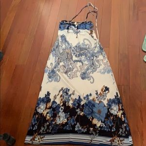 Maxi dress medium blue and white